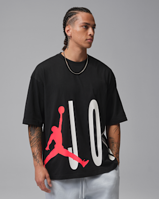 Jordan Men's Oversized T-Shirt. Nike CA